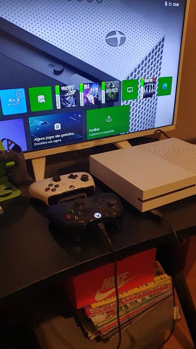 Xbox one s 500 gigas usada