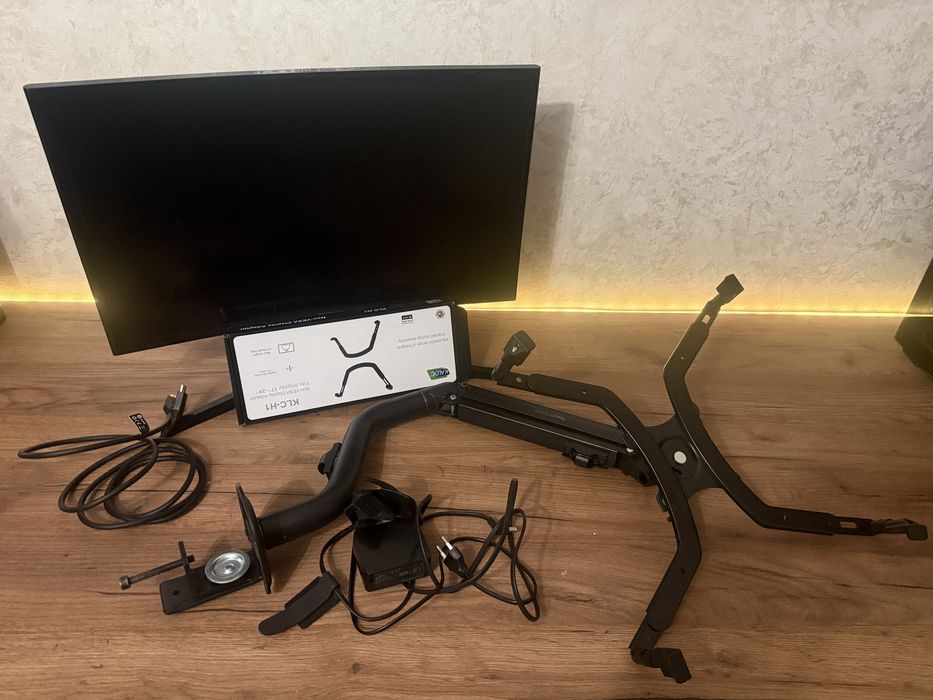 Продам Samsung C24RG50FZI 24” 144 Гц + OfficePro MA301 + KLC-H1