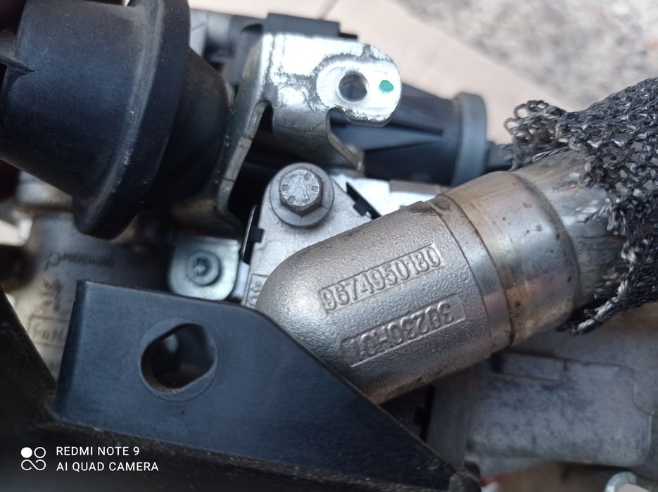 Клапан EGR 1,6hdi Пежо 5008 3008 Citroen C4 Picasso Berling 9671187780