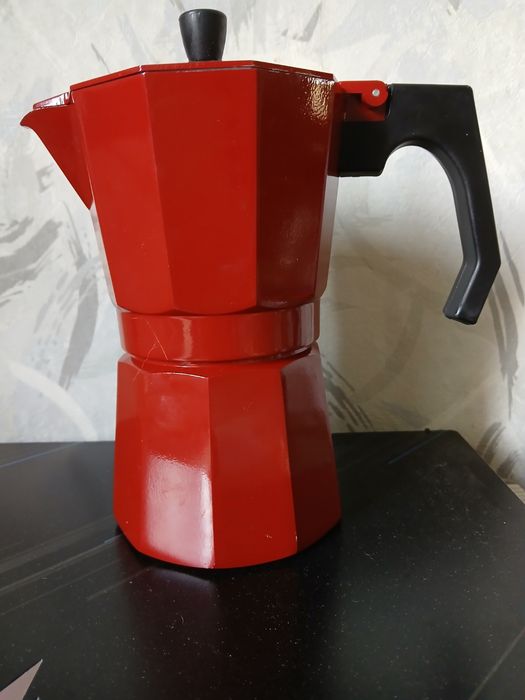 Гейзерна кавоварка Ernesto