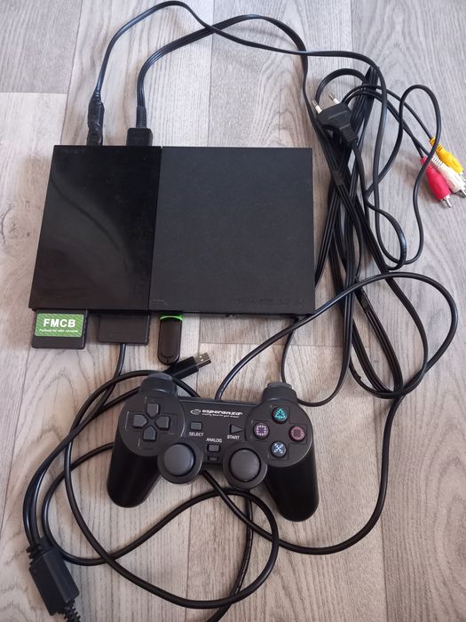 Продам  Sony PlayStation 2