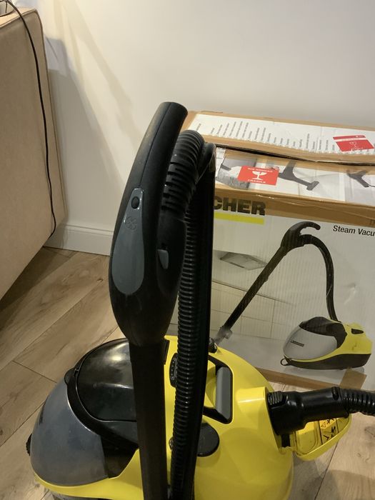 Odkurzacz parowy Karcher sv7