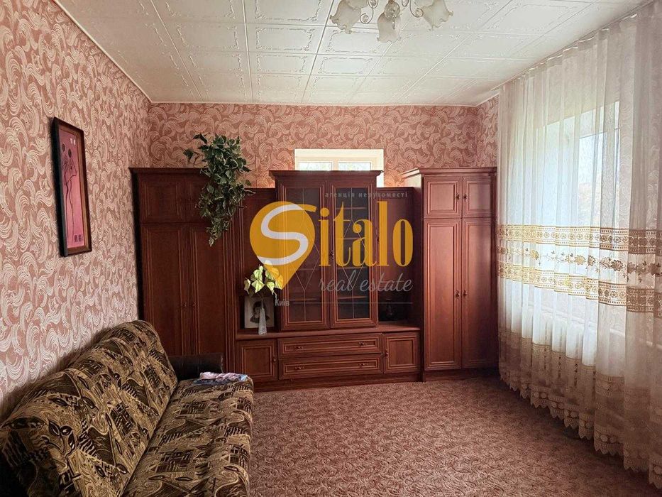 Будинок з комунікаціями, Гнідин Центр БЕЗ%