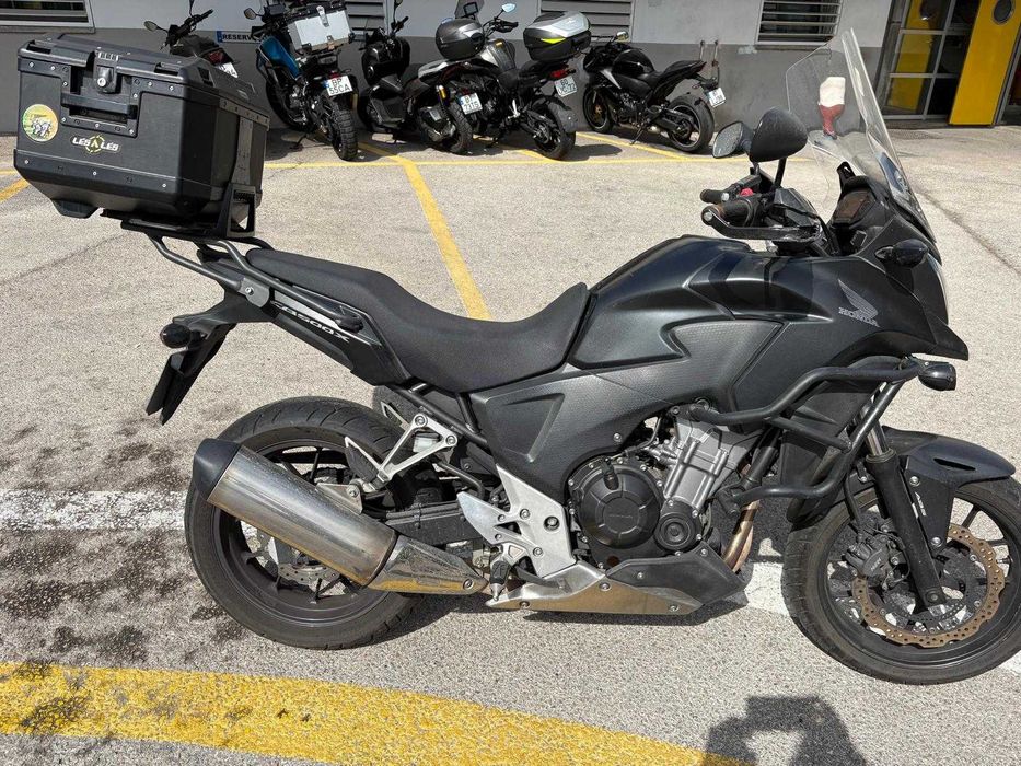 Para venda Mota CB 500 X em otimo estado... Negociavel