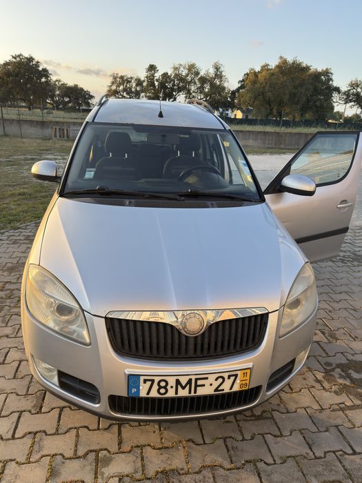 Skoda 2011 em perfeita funcionalidade