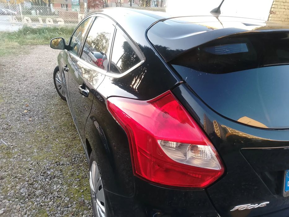 Ford Focus Ledy Xenony Tempomat Parktronik INDIWIDUAL !!!