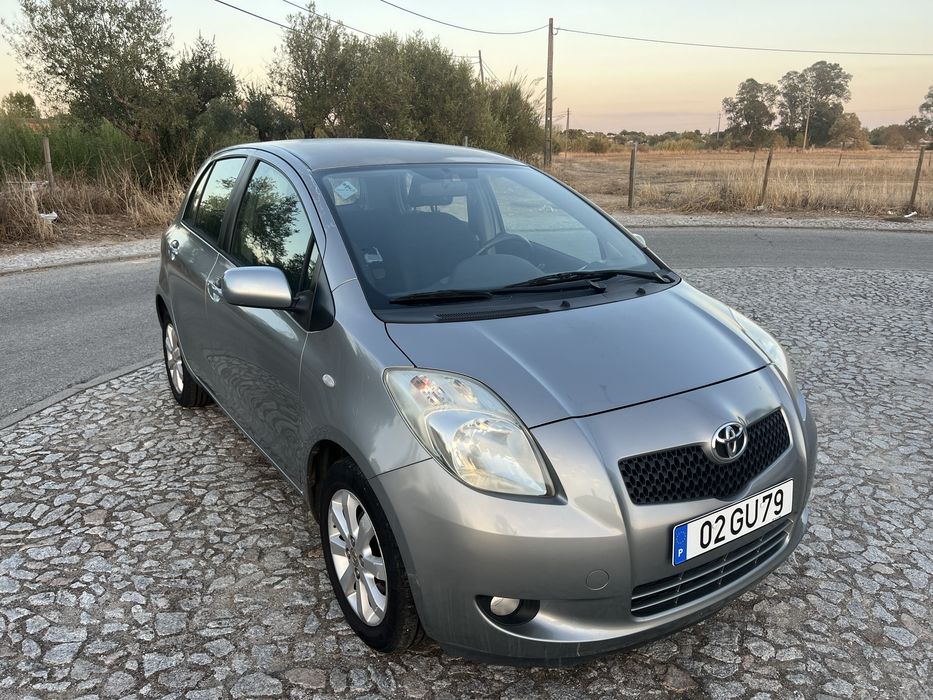 Toyota Yaris 1.0 VVT-i AC Manual