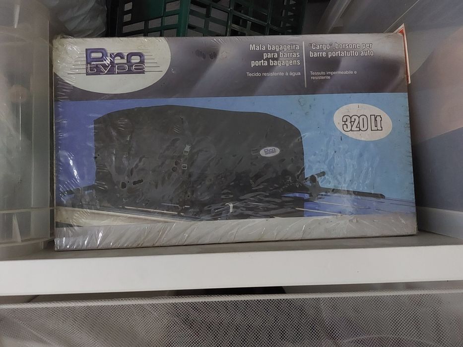 Mala bagageira impermeavelpara automovel de 320 litros