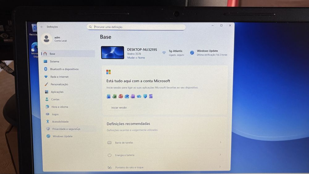 Portátil Dell Vostro 3578 | i5 8ª Ger | 8GB RAM | 250GB SSD Win11