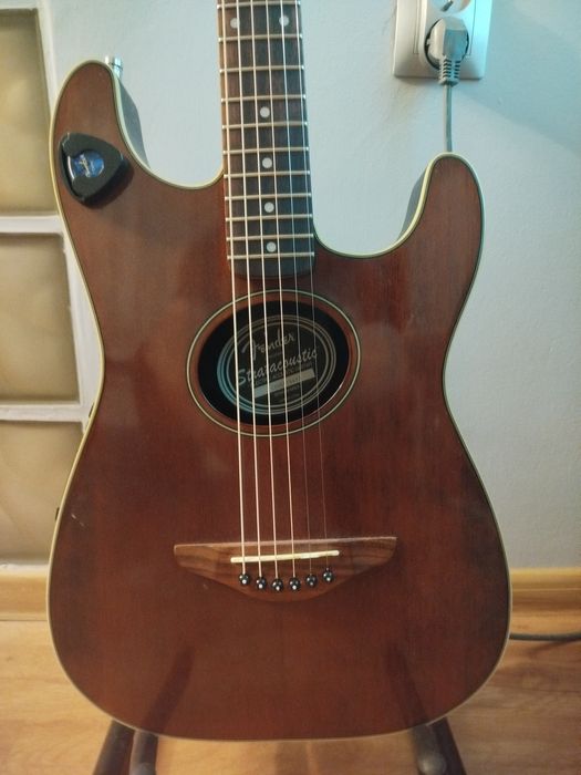 Squier-Fender Stratacoustic. Sprzedam lub zamienię.