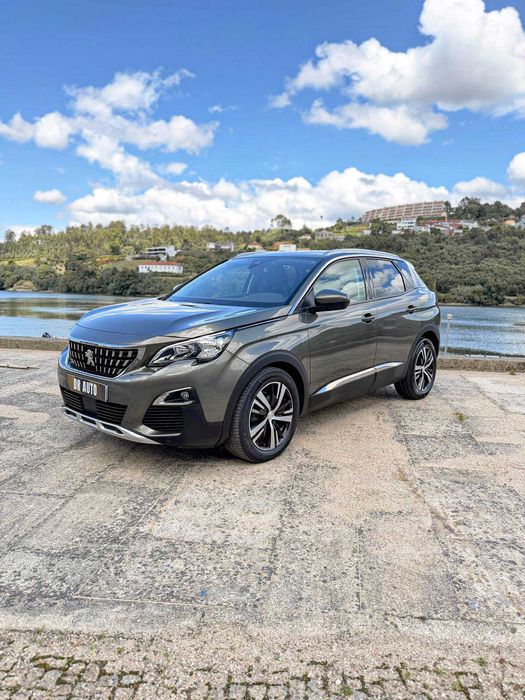PEUGEOT 3008 1.6 BlueHDi Allure * DESDE 286€/MÊS*