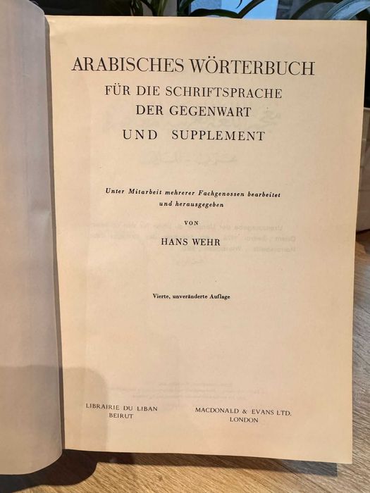 Słownik arabsko-niemiecki. Hans Wehr