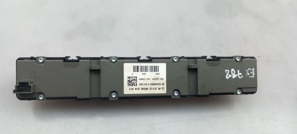Botão / interruptor 4 piscas MERCEDES-BENZ Classe E (W212)