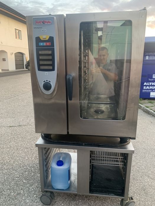 Конвекційна піч. Пароконвектомат Rational Scc101