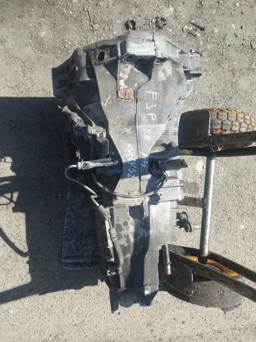 Skrzynia biegow audi a4 b6  2.0 20v  fjp  sprawna