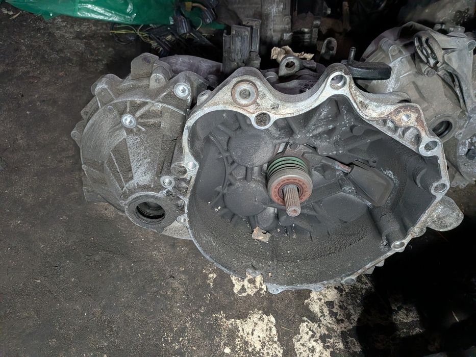 МКПП на Вольво с70 в70 с80 2.5tdi 1997 2002 Механічна коробка передач Volvo s70 v70 І ІІ s80 І 1023704