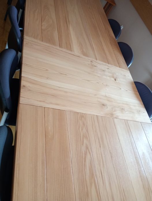 Stół z drewna  ława