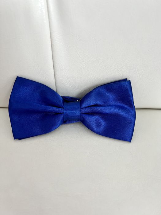 Бабочка-галстук, метелик