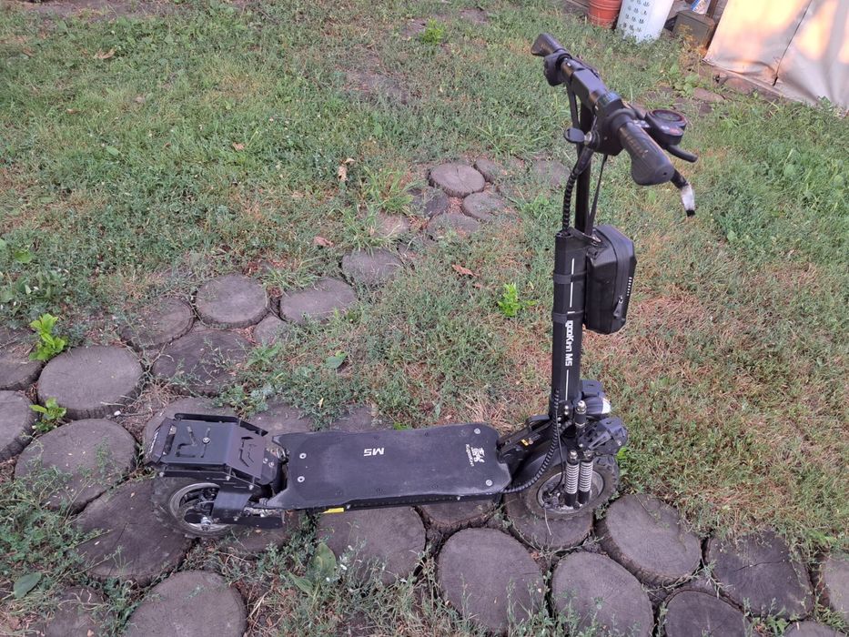 Самокат Kugoo M5 Pro