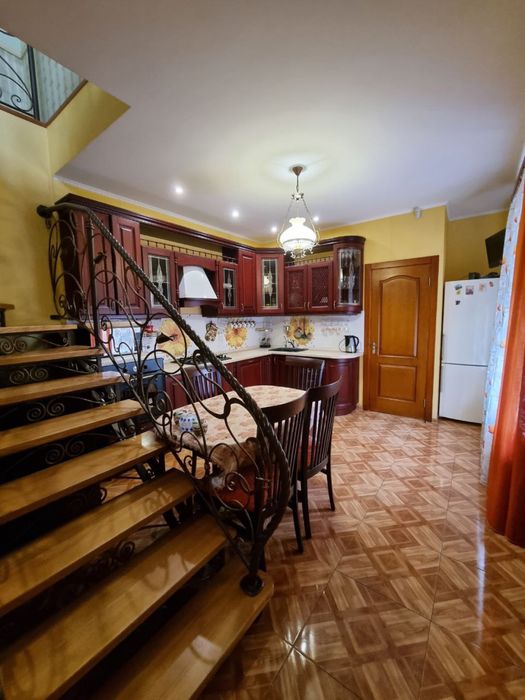 Продам дом в Чумаках пригодо Днепра левый берег