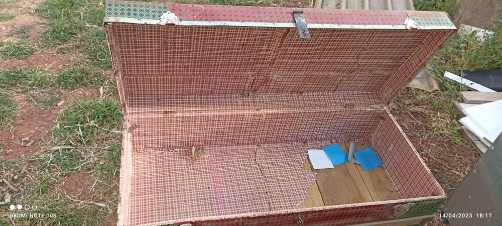 Mala de enchoval antiga