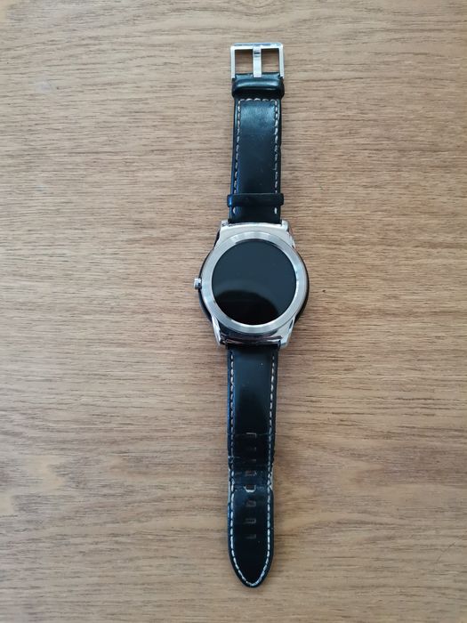 LG Smartwatch with Faulty Battery Due to Replacement64584337489795120
