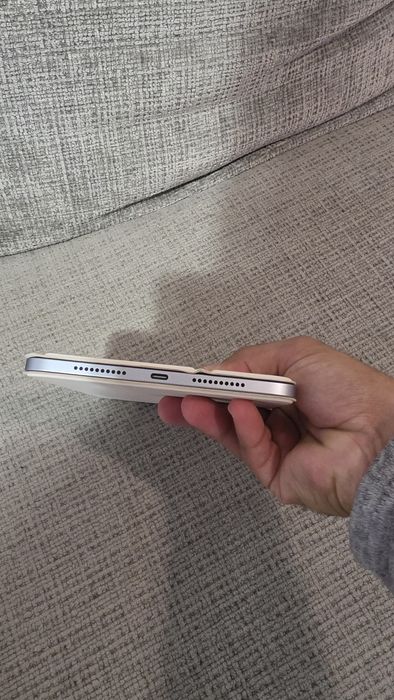 Ipad mini A17 Pro. Azul Claro 128 GB com fatura e garantia e itens.