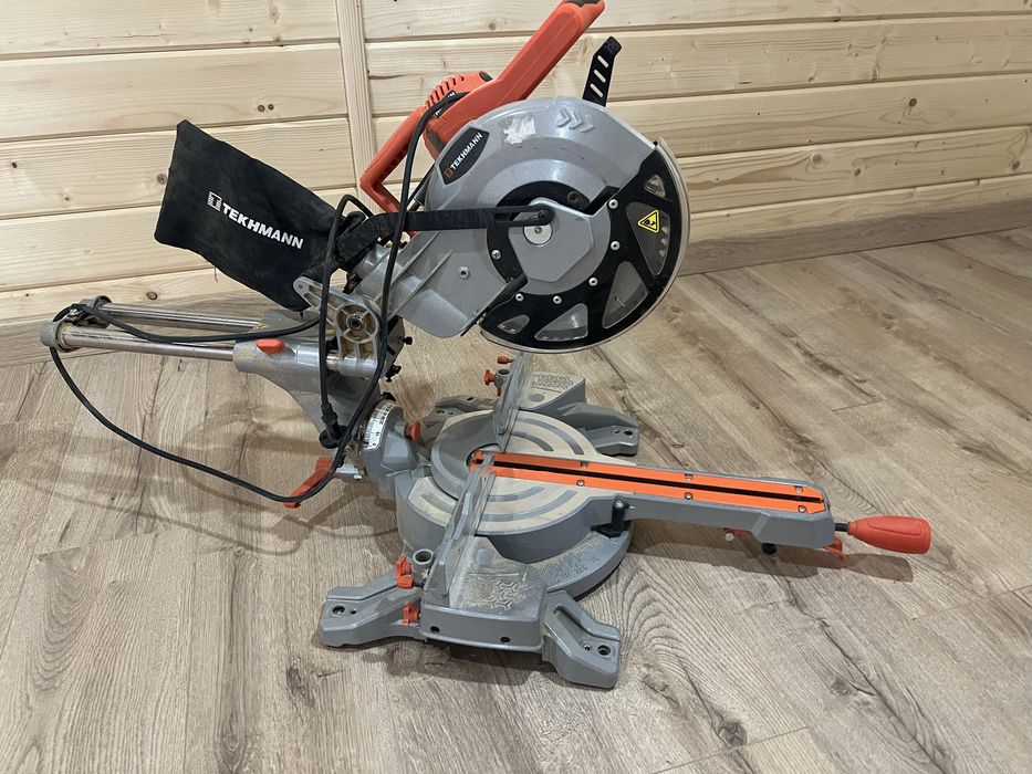 Торцувальна пила TEKHMAN