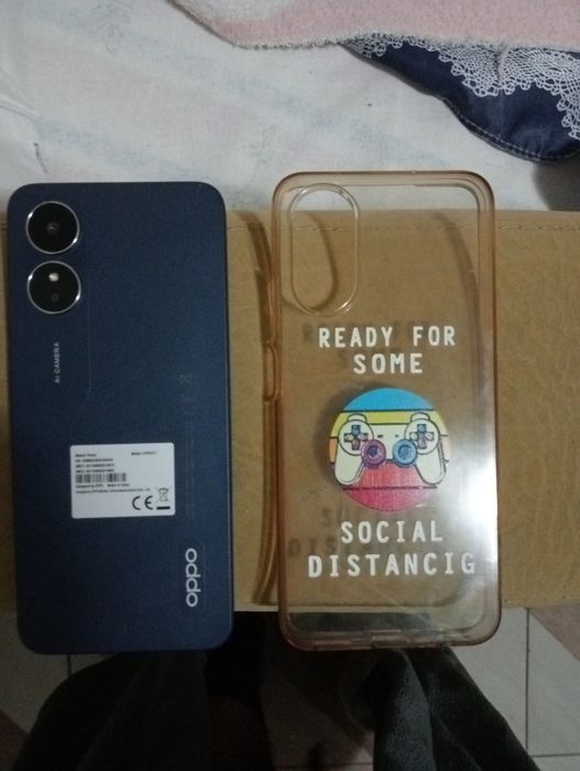 OPPO a17 4gb de RAM  ,64gb