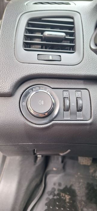 Продам Opel insignia