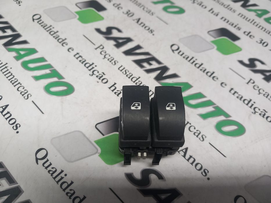 Comando / botão / interruptor vidros frente esquerdo RENAULT Espace IV