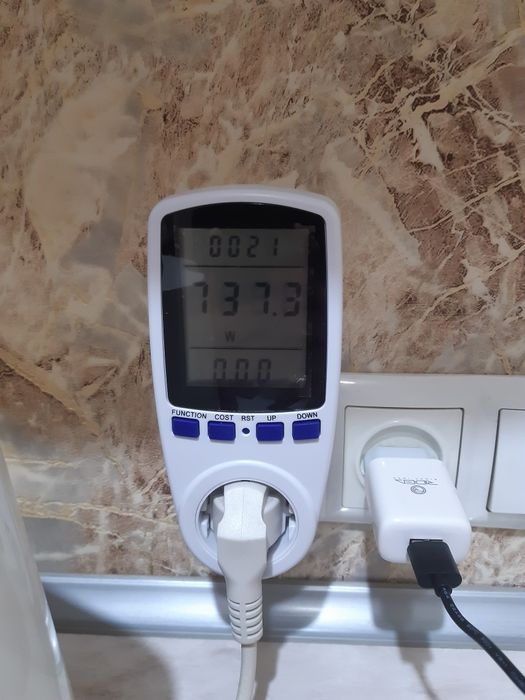 Ваттметр, вольтметр, энергометр.