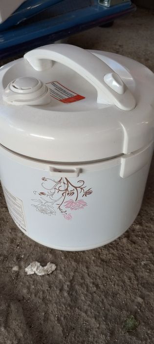 Sprzedam urządzenie do gotowania ryżu