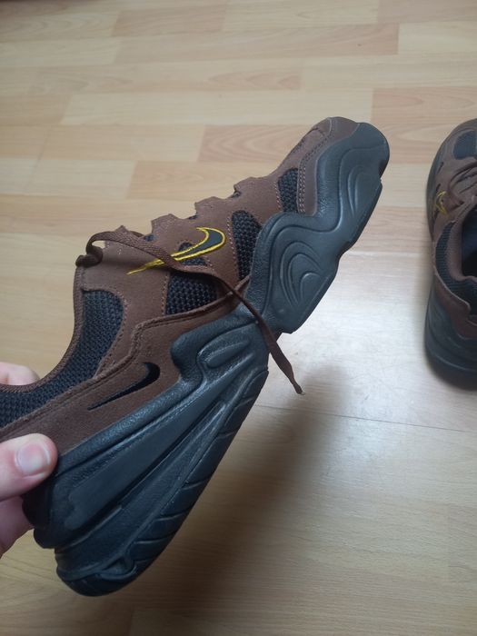 Ténis  Nike Hera Tam 42,5