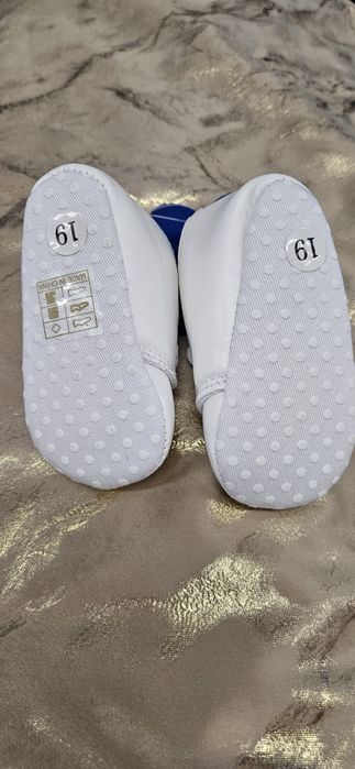 Buty niemowlęce do chrztu