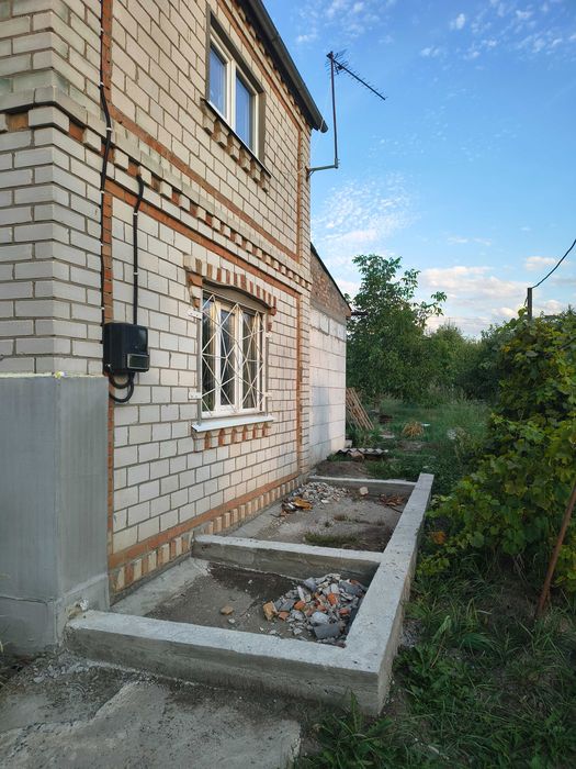Продам дачний будинок в м.Умань