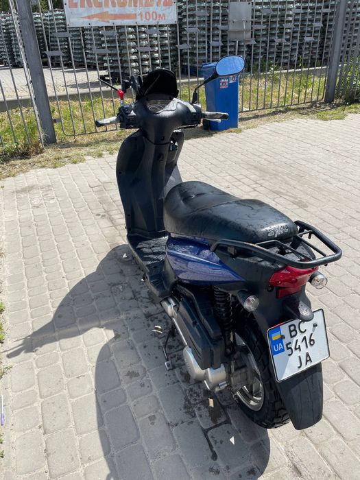 Скутер sym orbit 150, з кастомним вихлопом akrapovic