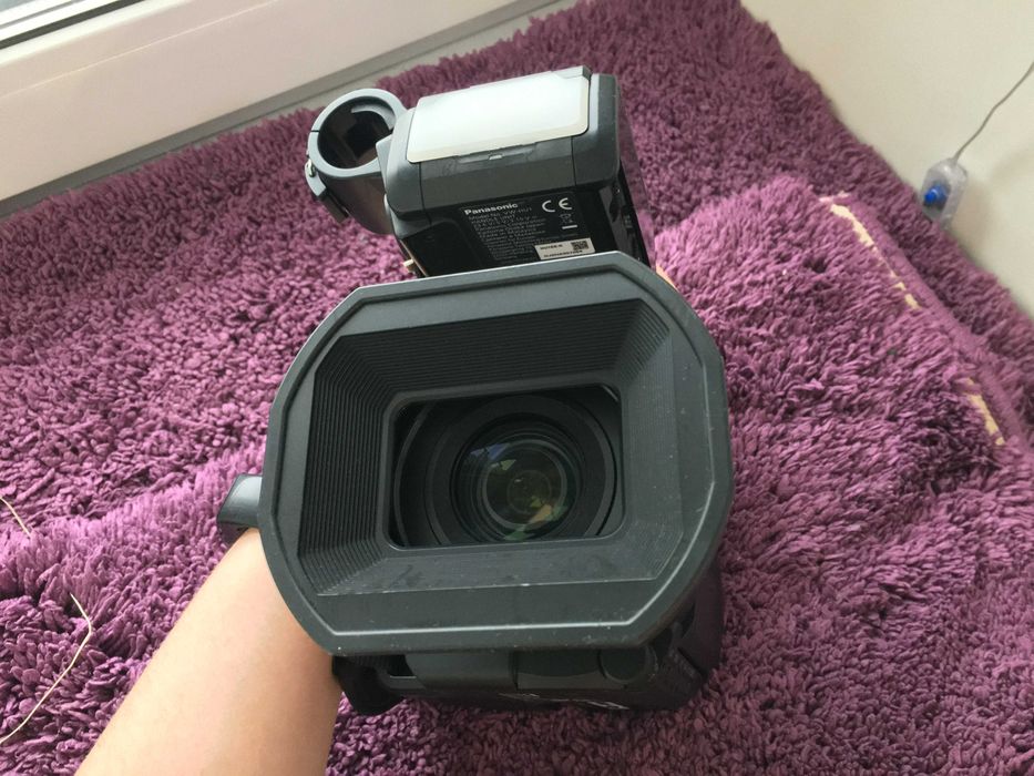 Камкодер Panasonic AG-CX10