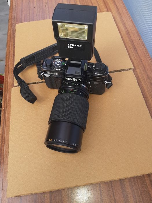 Minolta X-700 Analógica