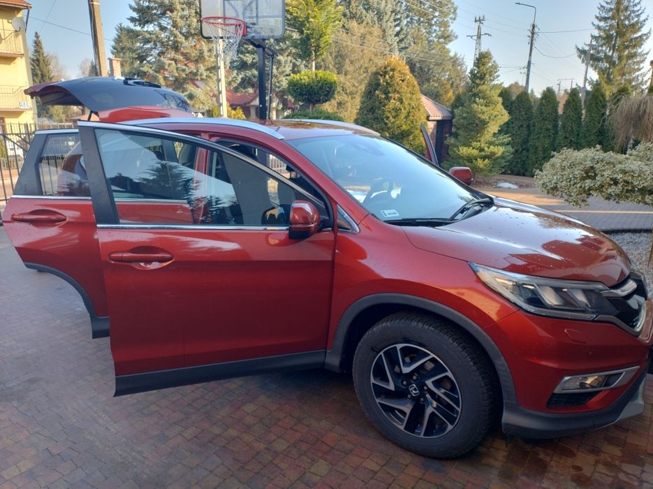 Honda CR-V 2.0 benzyna 150 KM 2017 kamera hak i relingi dachowe