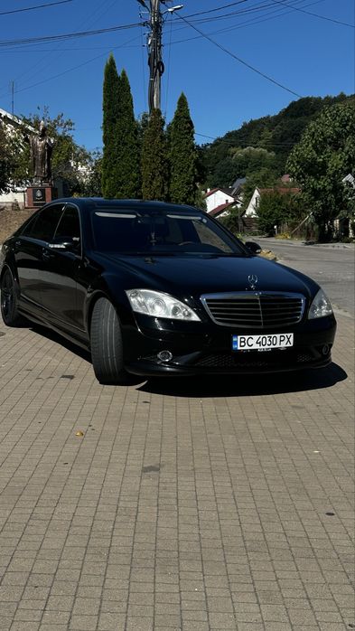 Mercedes-Benz S-class w221