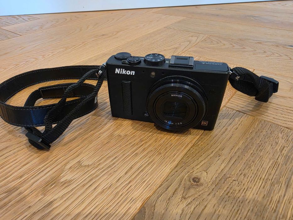 Nikon COOLPIX A DX (APS-C) - niski przebieg, stan idealny