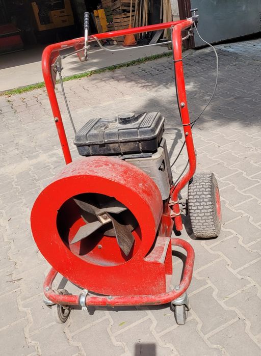 dmuchawka do liści
