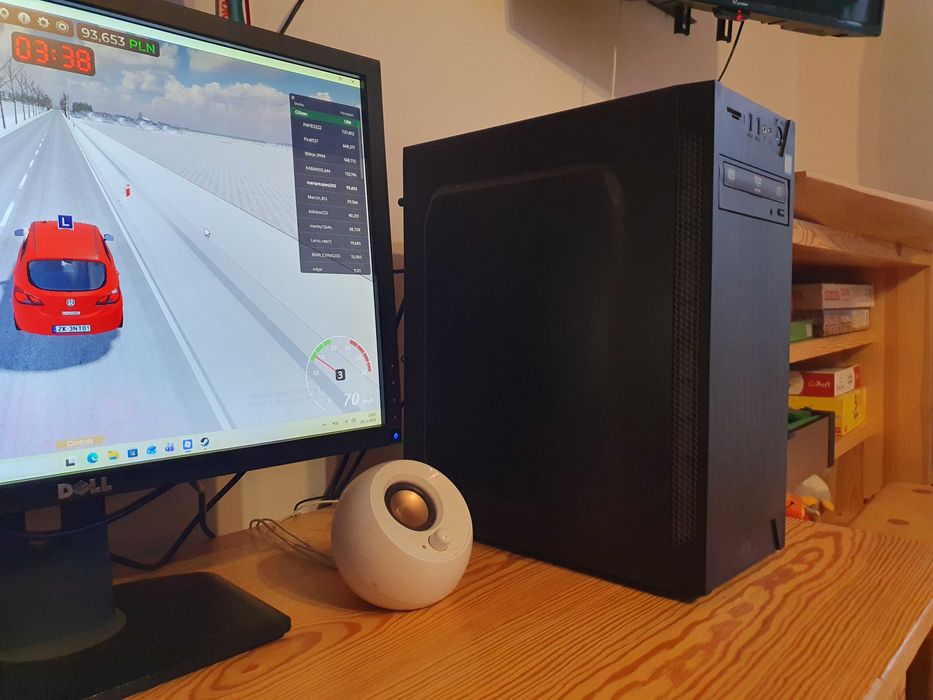 Komputer 
Intel Core i3-9100F