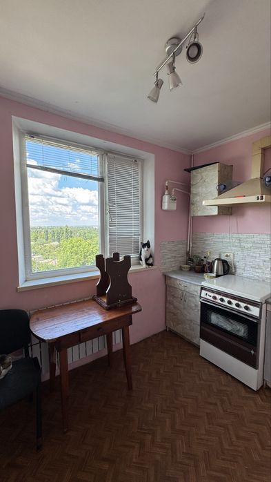 Продам 3 ккв в Чугуеве ( рн 7й школы )