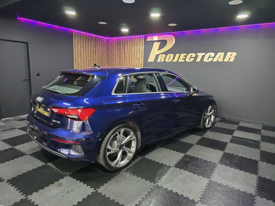 Audi A3 2.0TDI SPORTBACK — photo 2