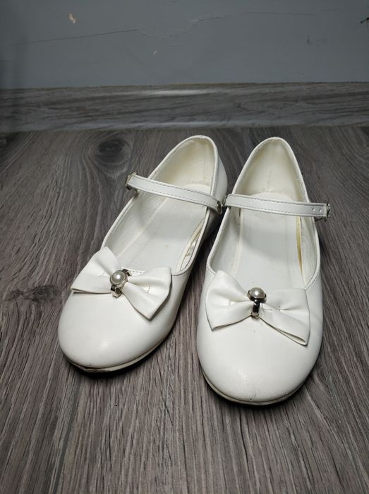 Buty komunijne komunia półbuty na drobnym korku koreczku eleganckie