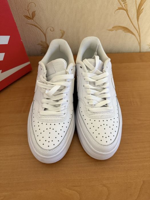 Кросівки. Nike оригінал