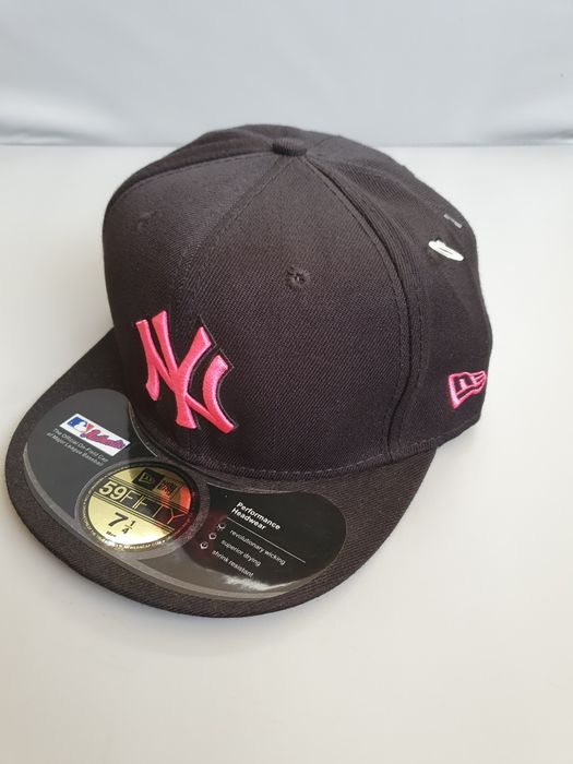 Czapka NEW ERA 59FIFTY New York Yankees Black x Strawberry no