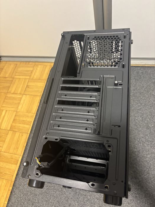 Obudowa silentiumpc Signum SG1X TG RGB